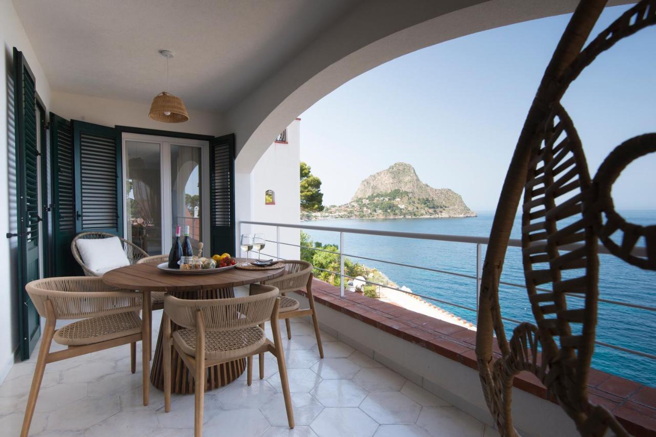 Zafferano Luxury Home & Spa With Access To The Sea Vakantiehuis *